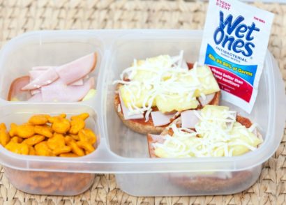 Hawaiian Pizza Bagel home made lunch-able