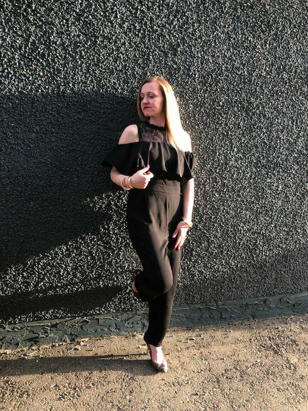 A jumpsuit is a new spring fashion must have! 