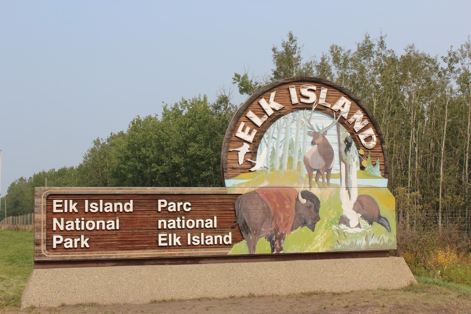 Elk Island entrance sign